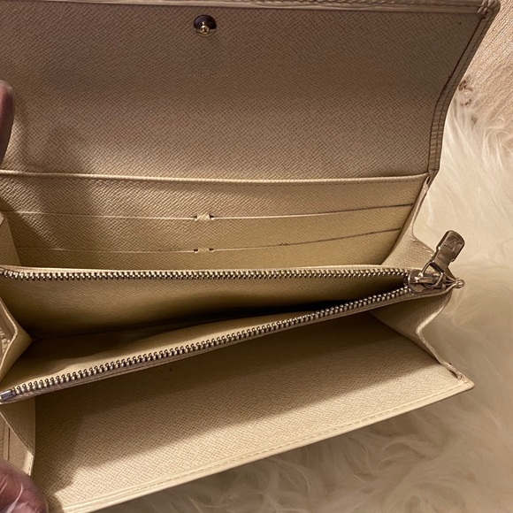 LV long wallet - Picture 4 of 7